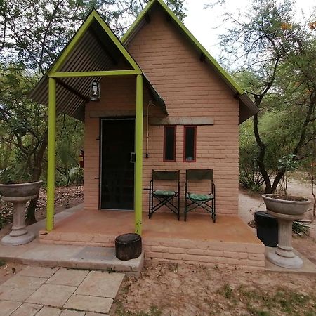 Готель Mukuku Rest Camp Shimweghe Екстер'єр фото