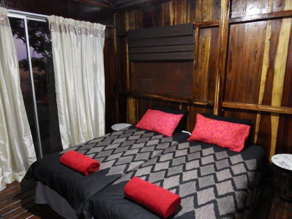 Готель Mukuku Rest Camp Shimweghe Екстер'єр фото