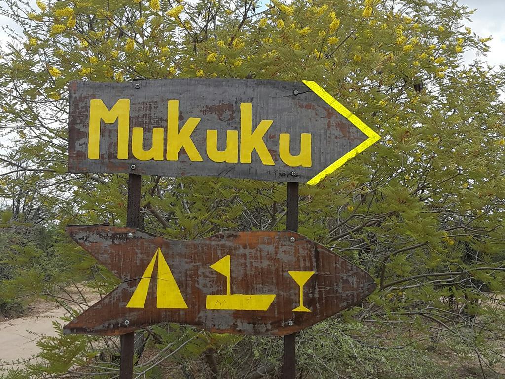 Готель Mukuku Rest Camp Shimweghe Екстер'єр фото